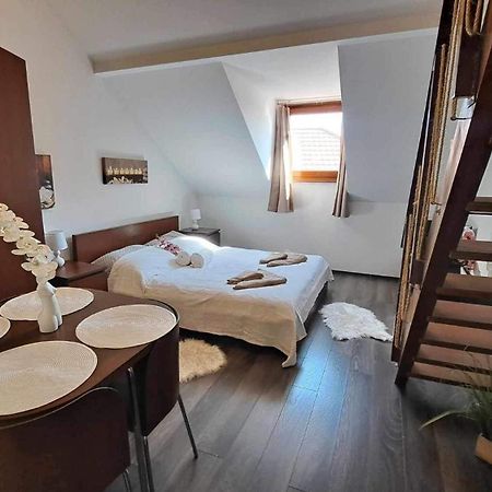 Viktoria Apartman Gyula Dış mekan fotoğraf